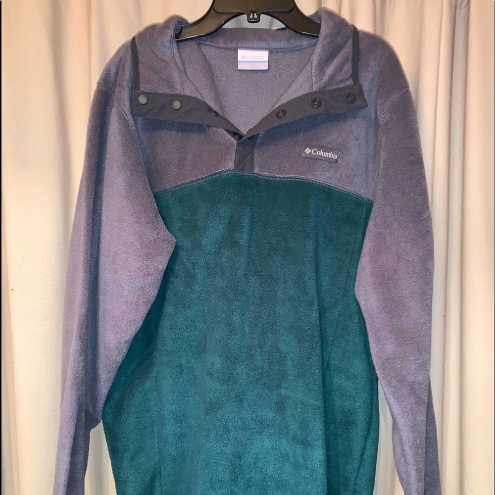 Men’s Columbia Gray and Green Pullover